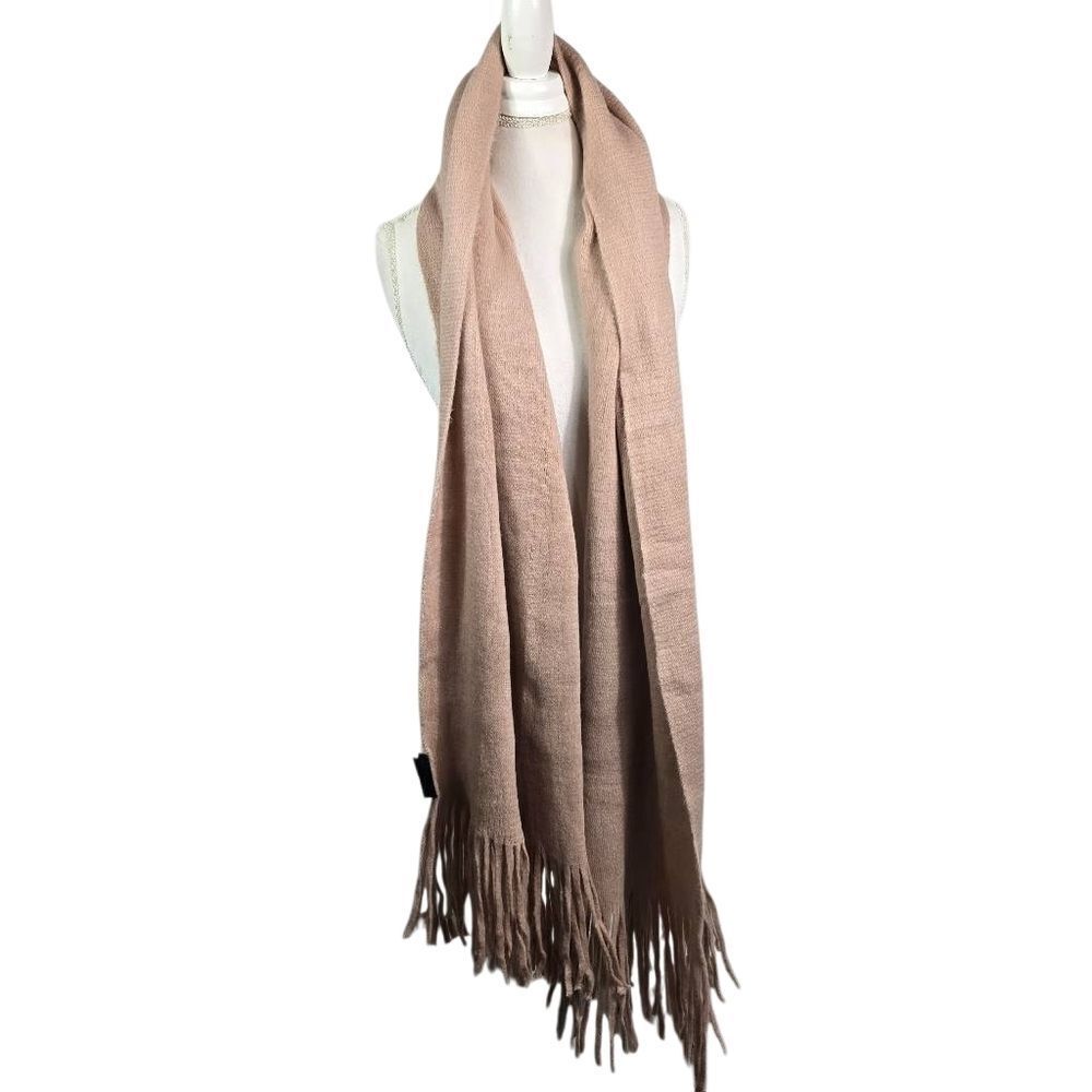 Steve Madden Light Pink Knit Scarf  Soft Acrylic Winter Wrap